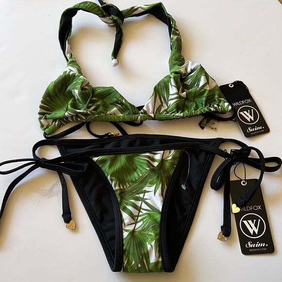 WILDFOX Swimwear  - Picture 2 of 9